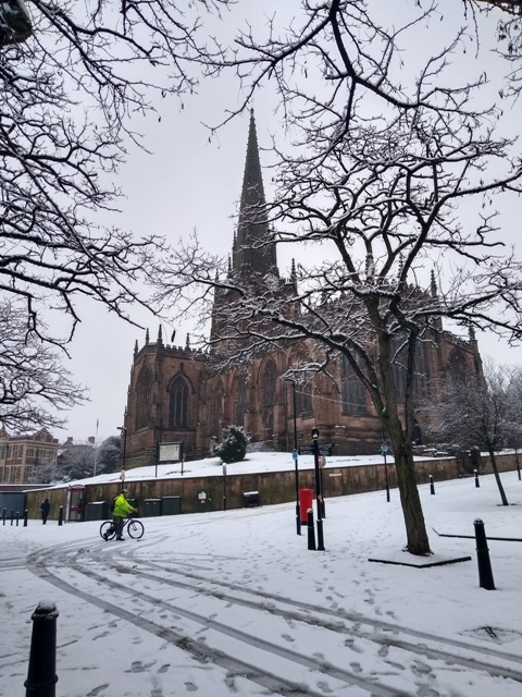 Travel disruption and schools closed as Rotherham wakes to blanket